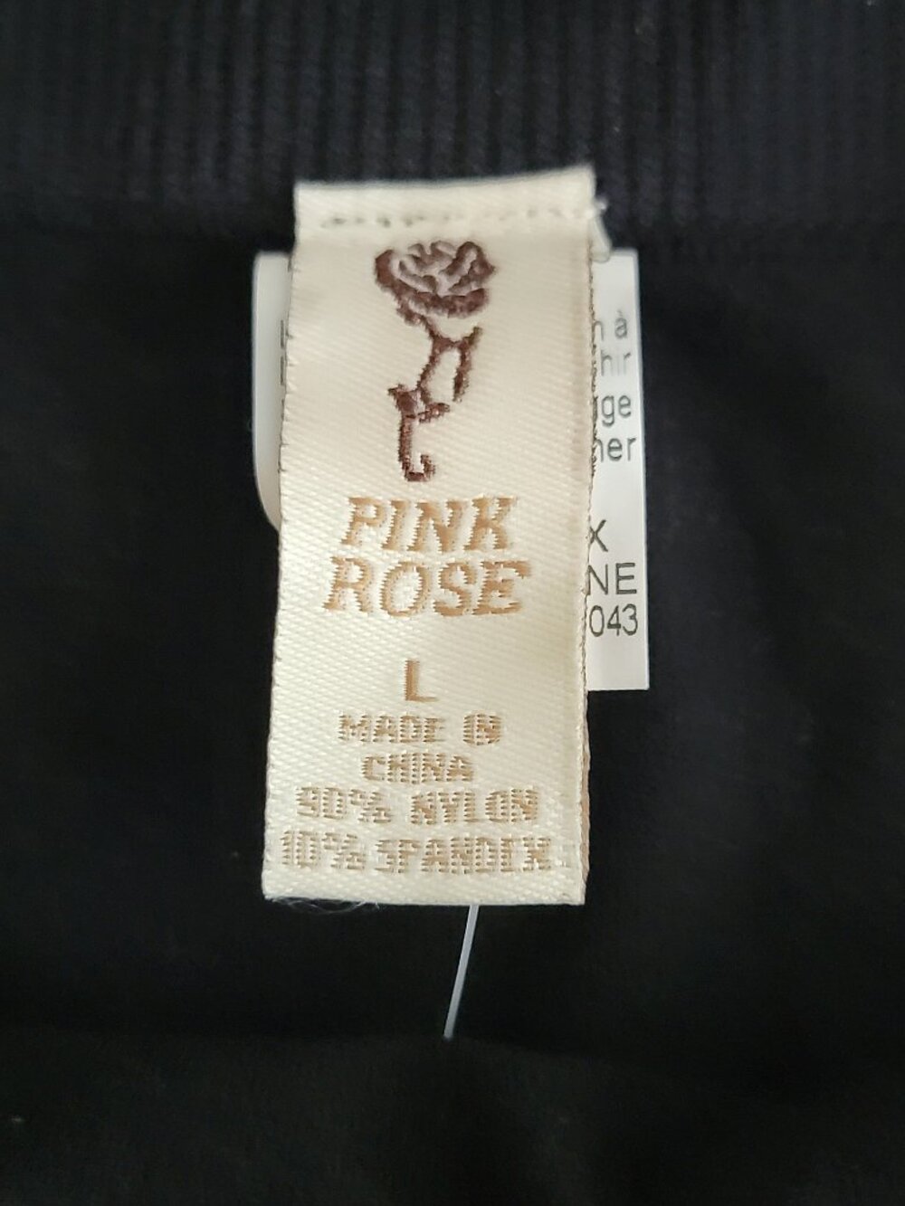 PINK ROSE BLACK CAPRI LEGGING - Picture 4 of 8
